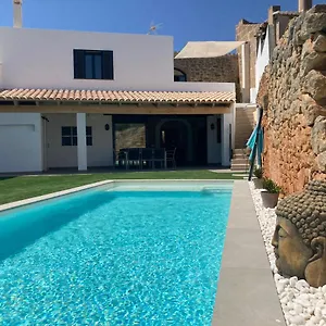 https://can-ses-salines-mallorca.balearic-islands.net