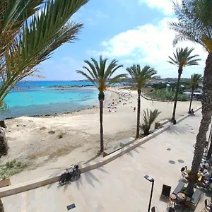 https://apartamentos-miranda.balearic-islands.net